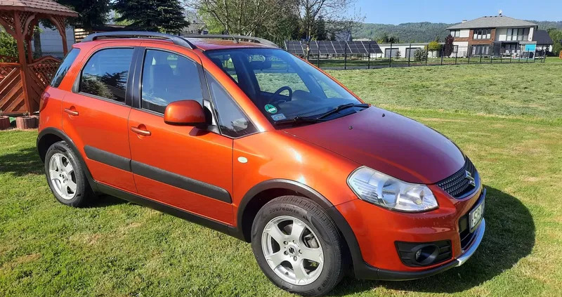 suzuki Suzuki SX4 cena 29800 przebieg: 131900, rok produkcji 2012 z Biała